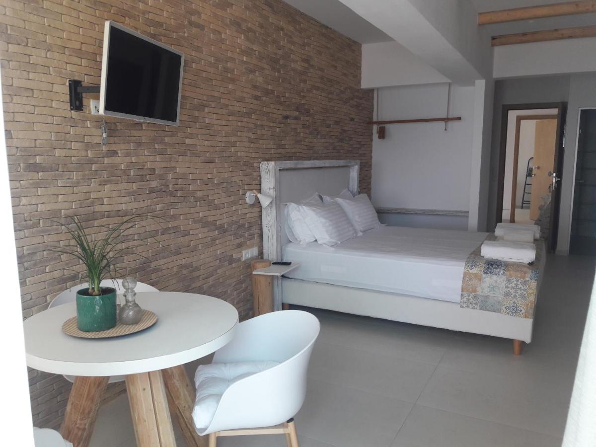 Notus Suites Plakiás Exterior foto